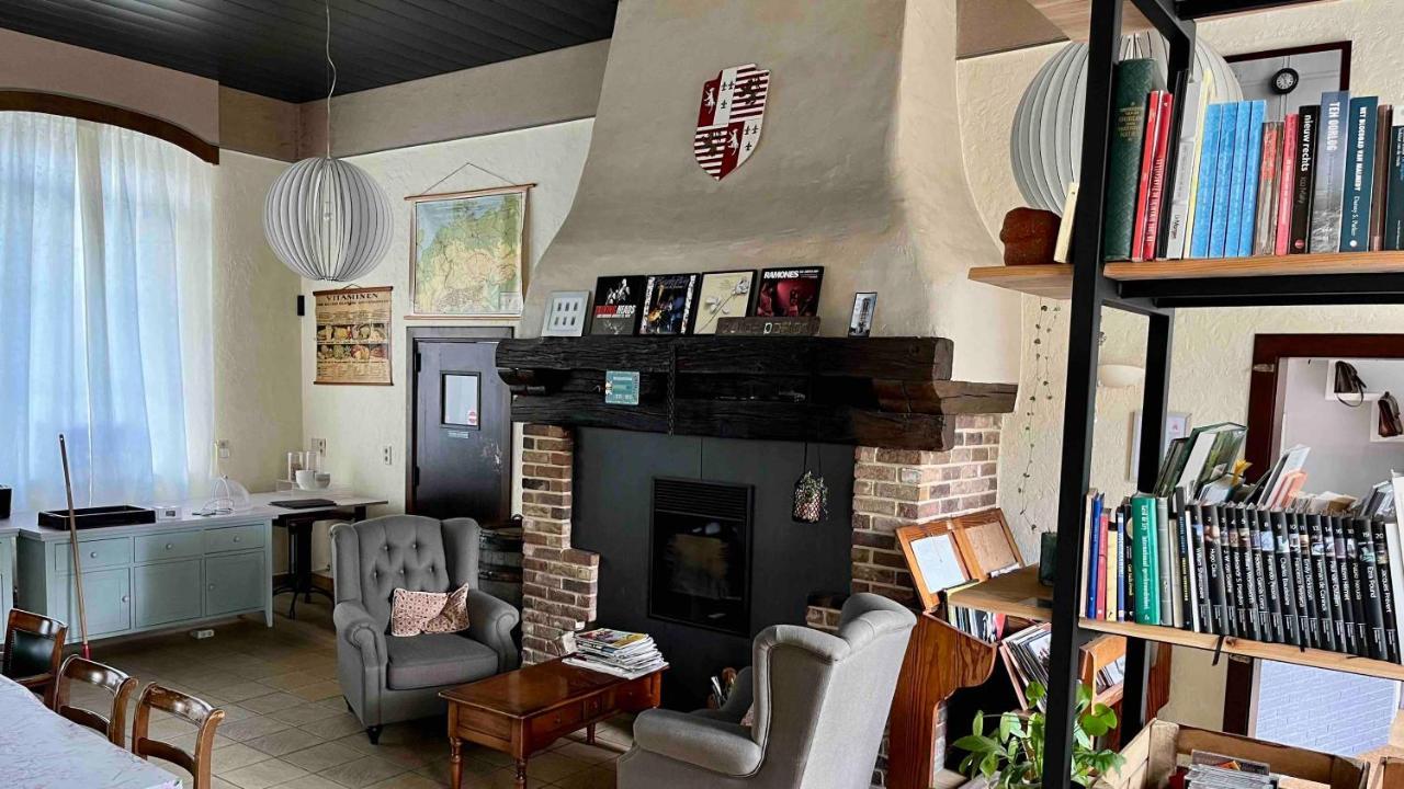 B&B Les Ecoliers Cherain Luaran gambar